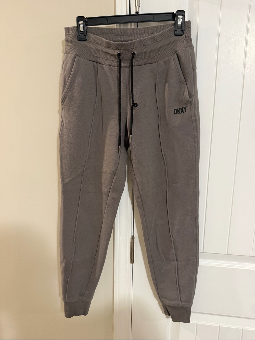 DKNY Logo Drawstring Athletic Lounge Joggers Sweatpants Small Gray XS